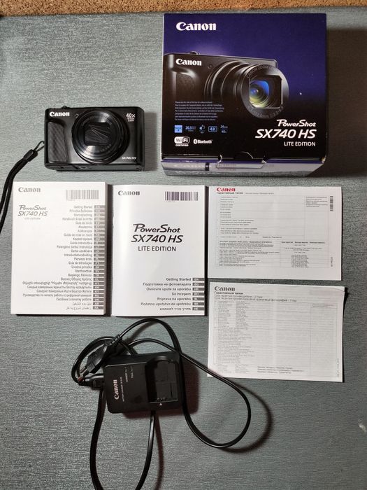Canon PowerShot SX740 HS Black