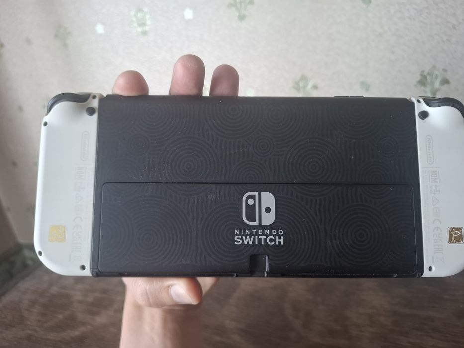 nintendo switch oled zelda edition