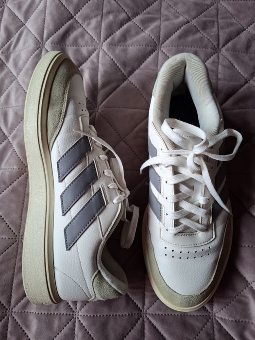 Sneakers Adidas Courtblock 42 ⅔