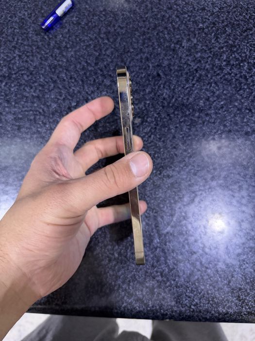 iphone 12 pro max pamit 128g yomkost 79 holati zor oqip tel qlila