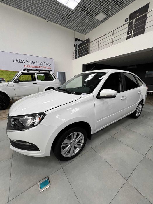Автомобиль LADA Granta