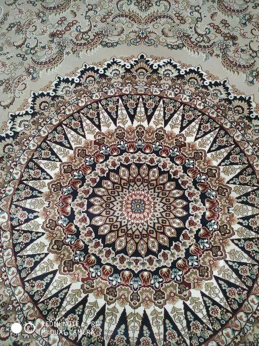 Кілем сатылады жағдайы жақсы