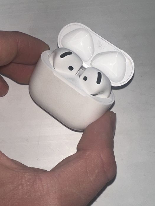 AirPods 4 оригинал Эйрподс 4