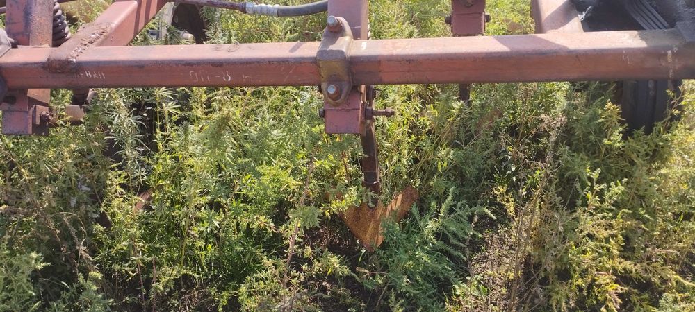 Продам к 700 и сельхоз агрегаты