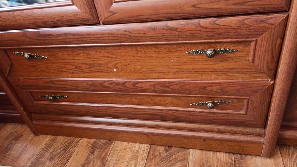 Продам спальный гарнитур