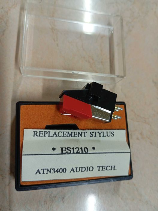 Продам звукосниматель для винилового проигрывателя.