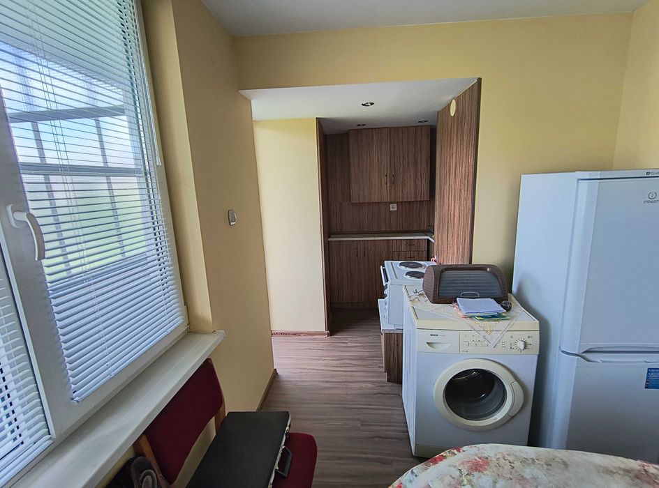 Тристаен апартамент в Три чучура център