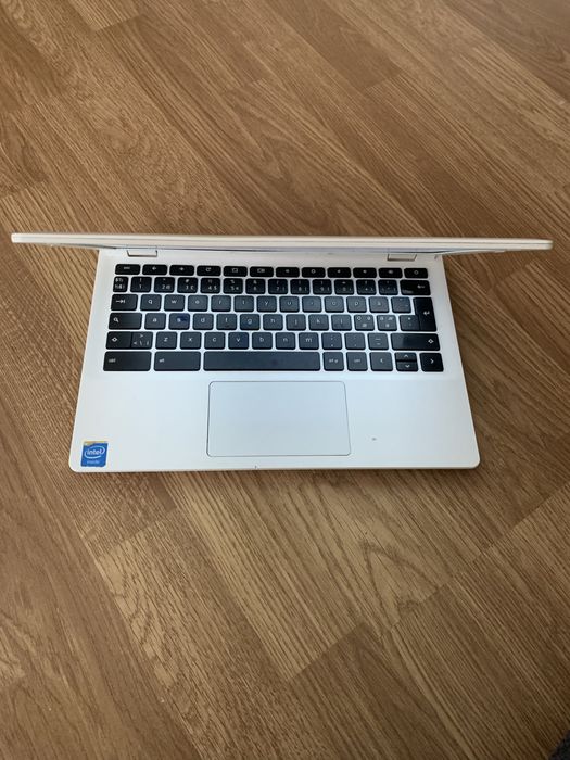 Laptop Acer Slim display 12,6 led functional,cititi anuntul.