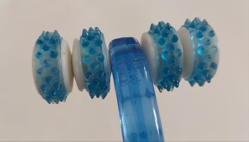 Массажер роликовый