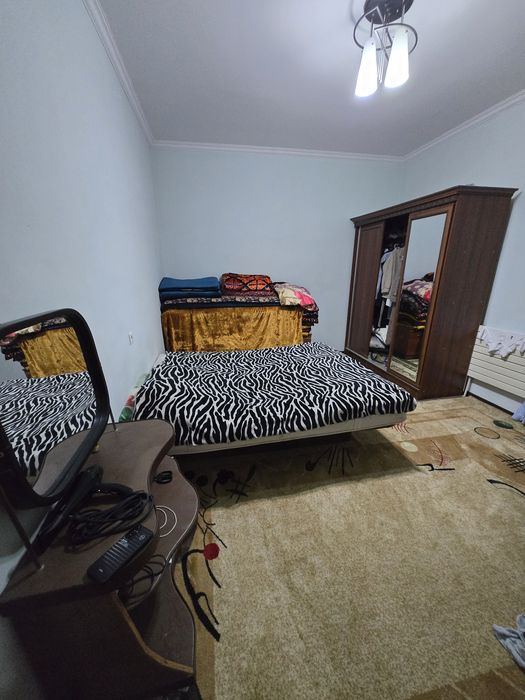 Срочно, продаётся 2-х этажный коттедж (намунали уй) в г. Келесе