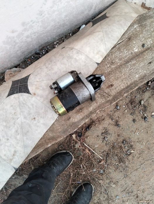 Продам машину ваз 2110