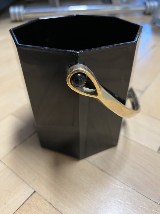 Френска ретро осмоъгълна ретро черна стъклена кофа за лед