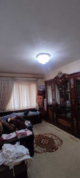Срочно продаётся 2-х комнатная квартира, 10 м/р, Чирчик