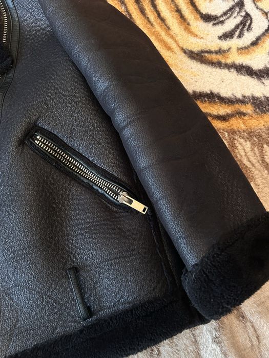 Продам женскую дубленку