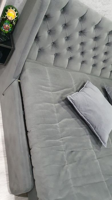 Продаются  2 дивана