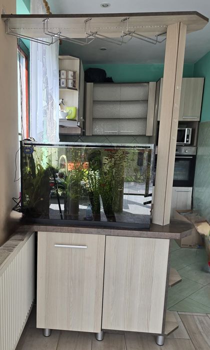 Mobila de bucătărie cu electrocasnice