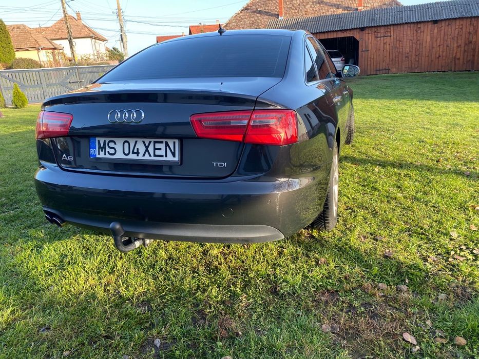Vând mașină Audi A6