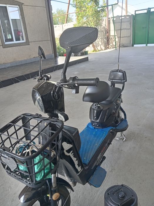 Скутер ляпард впродаже