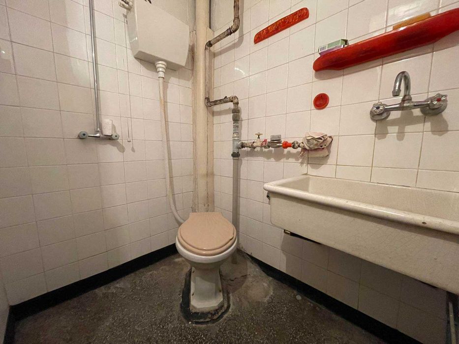 Двустаен апартамент в кв. Голо Бърдо