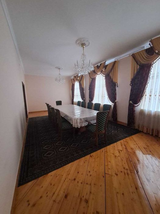 Сдаётся  участок Юнусабадсом районе по ул.Холис **