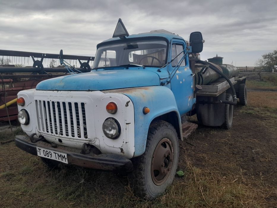 Продаётся Бензавоз Газ 53