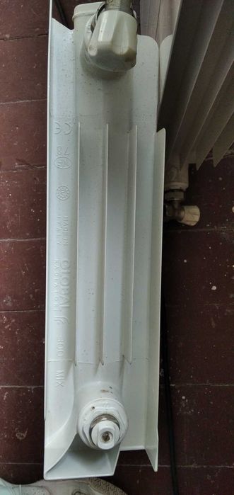 GLOBAL MIX алуминиеви радиатори и термостати Honeywell Thera 4 Classic