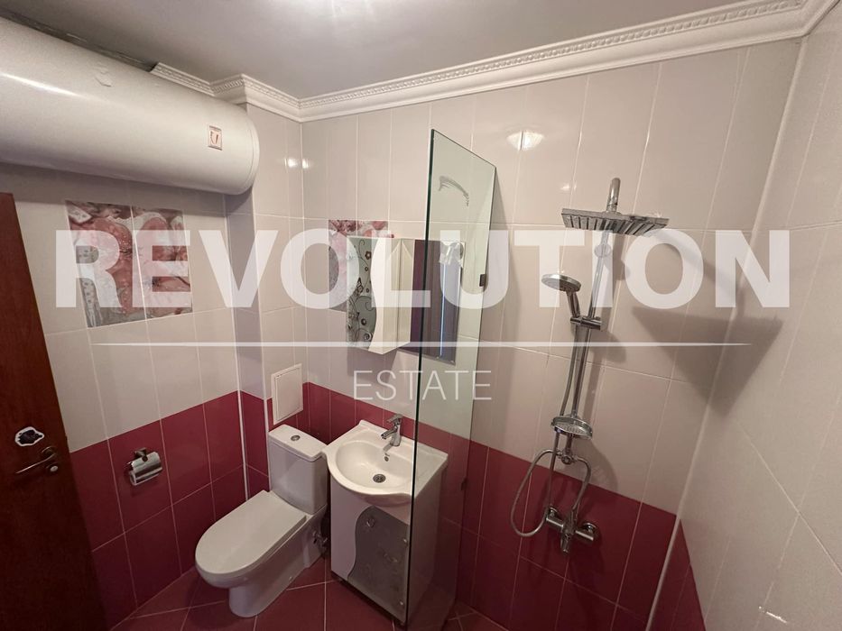 Дава се под наем Двустаен апартамент в Пловдив, Кършияка - 80 кв.м за 500 € - Снимка #6