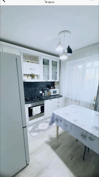 Продам квартиру 4 комнат
