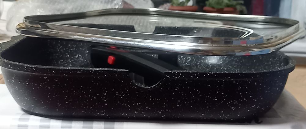 Продам сковороду гриль