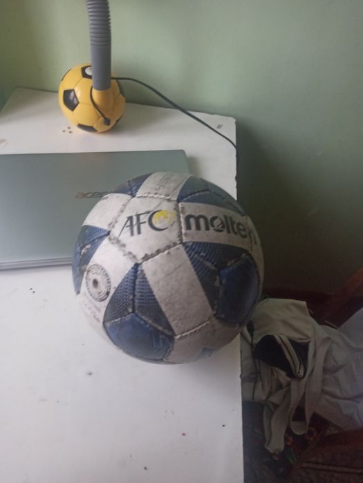 Koptok sotiladi molten