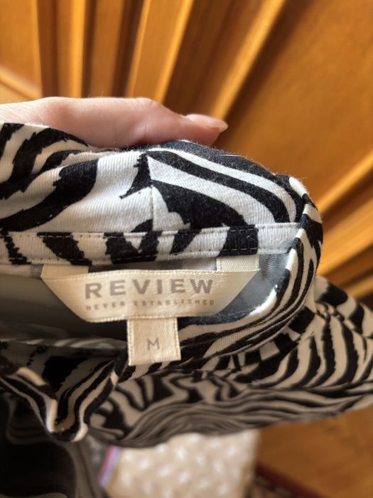 Bluză scurtă damă Review, model zebra, mărimea M