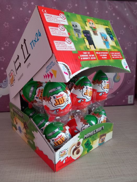 Цяла серия Kinder joy Minecraft- 28 фигурки
