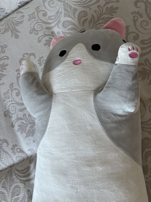 Продается  кот батон