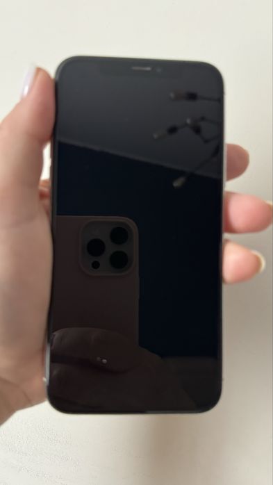 IPhone 11 pro в отличном состоянии