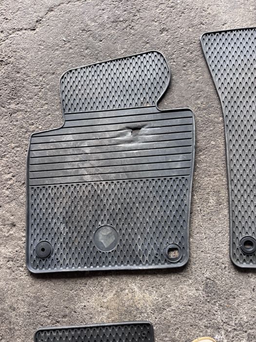 Set presuri covorase guma cauciuc VW Passat B6 2005-2010