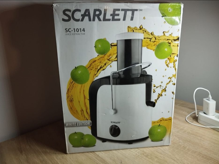 Соковыжималка от бренда Scarlett