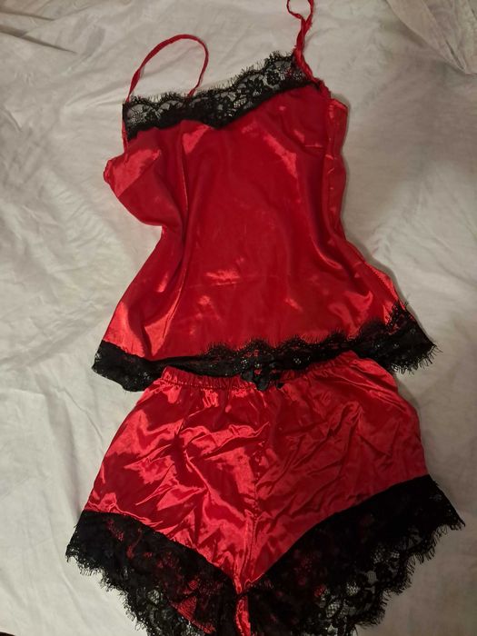 Pachet rochite +fustă