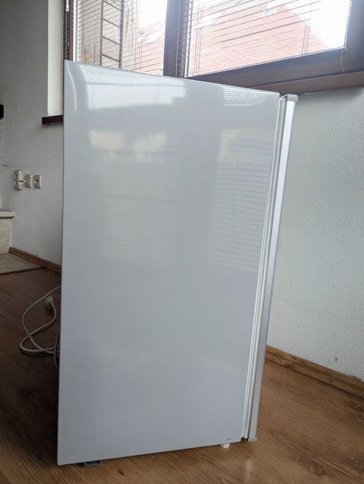 Мини хладилник с вътрешна камера Conegliano MR-85 – 75л (Сребрист)