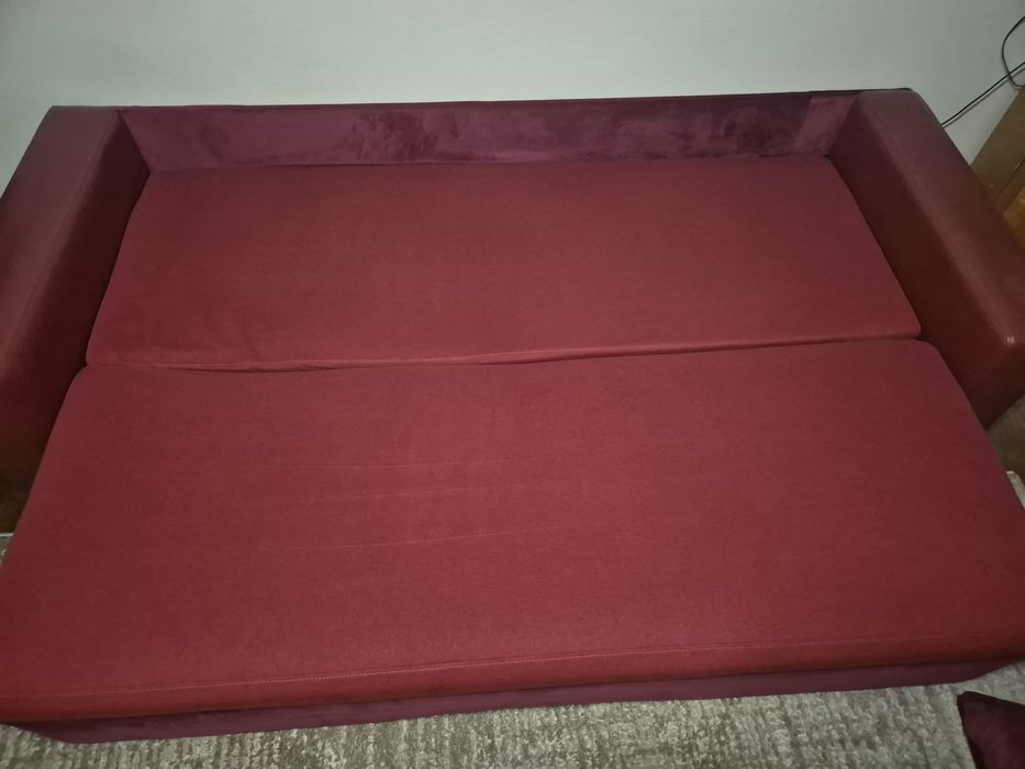 Vând canapea extensibila