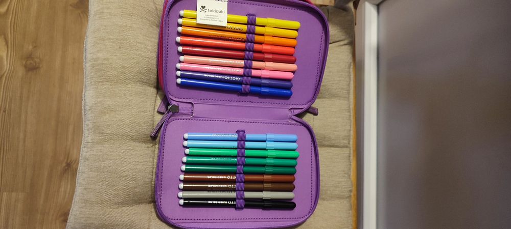 Penar Tokidoki Unicorn (folosit, stare excelentă)