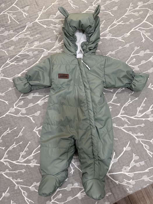 Детский весенний комбинезон