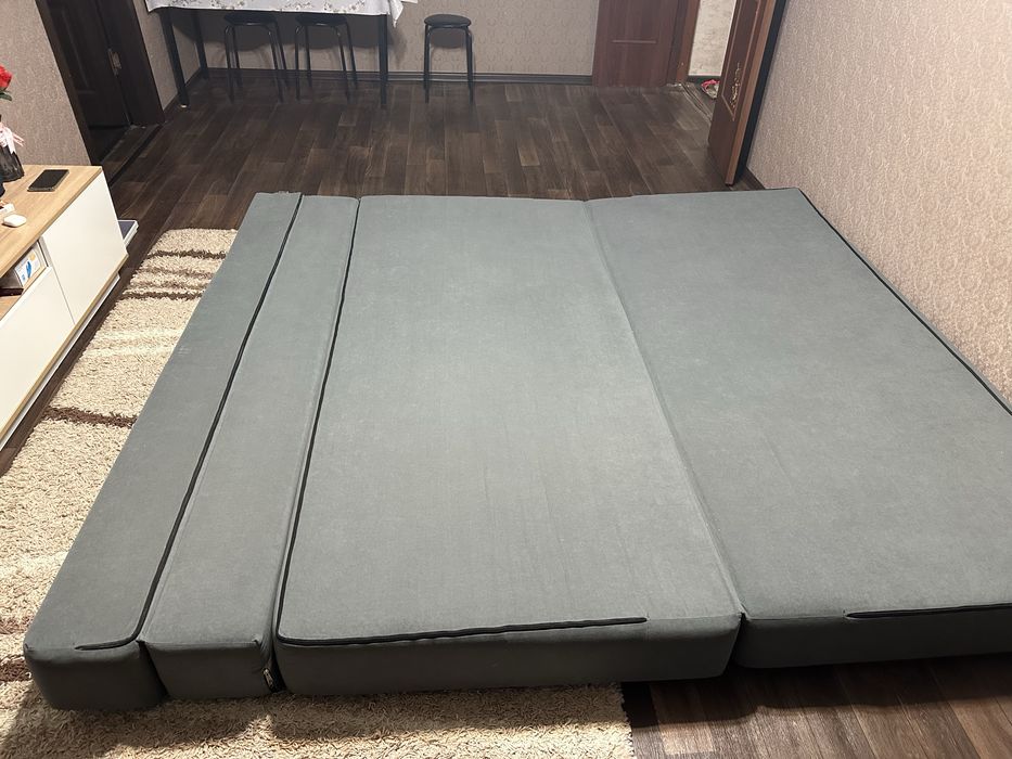 Продам диван бескаркасный