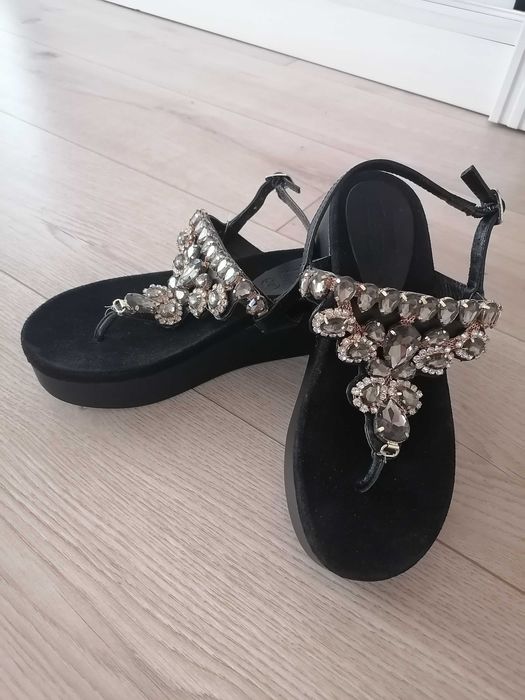 Sandale elegante