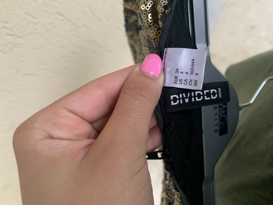 Pantaloni scurti cu talie inalta