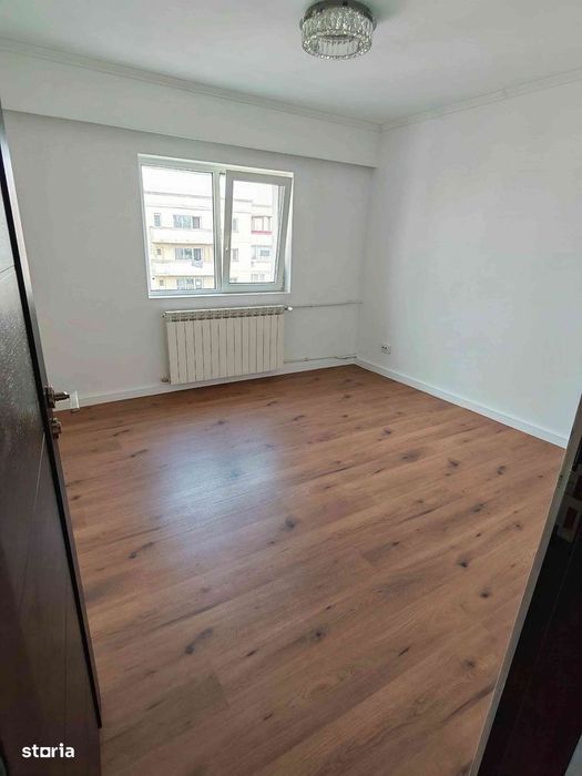 Decebal - Apartament 4 camere / Renovat complet/ Decomandat