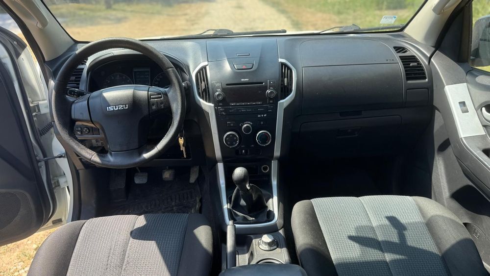 Isuzu D-max climă 4x4