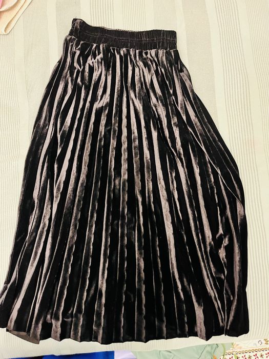 Юбка велюр черный