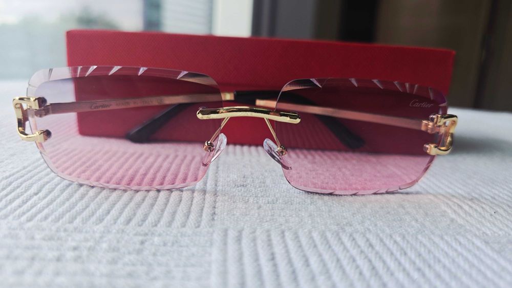 Ochelari de soare Cartier Diamond Cut roz. Transport Gratuit