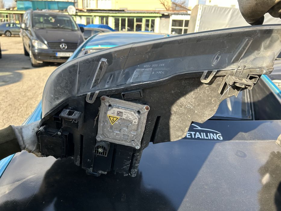 Ляв Динамик фар х5 Е70 dynamic х5 е70 завиващ фарове