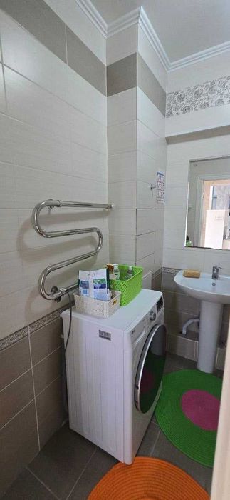3 комн Наурыз 4 эт 94 кв.м.
